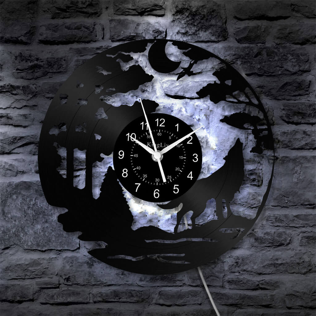 LED Vinyl Wall Clock | Wolf | 0056WPBN