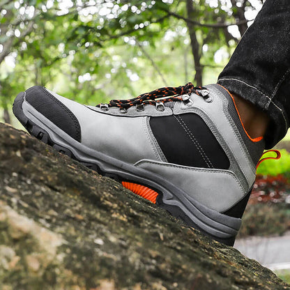Hiking Boots for Men | B2026